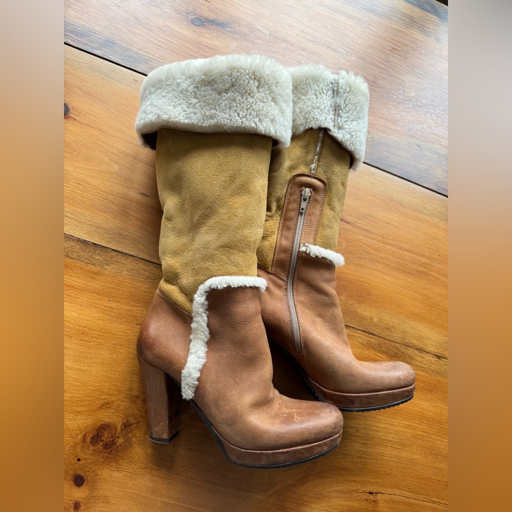 Cordani Tan Shearling-Lined Women's Boots. Size 7